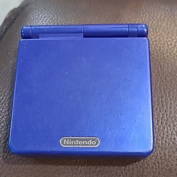 Game Boy Advance SP Top Gun Blue Missing Charger Great Working Condition - Picture 2 of 7